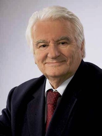 Portrait de Dragoljub Mićunović