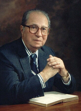 Portrait de Mortimer Adler