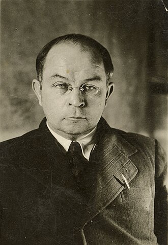 Portrait de Viktor Platonovytch Petrov