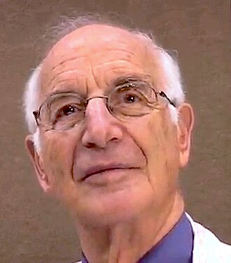 Portrait de James Hillman